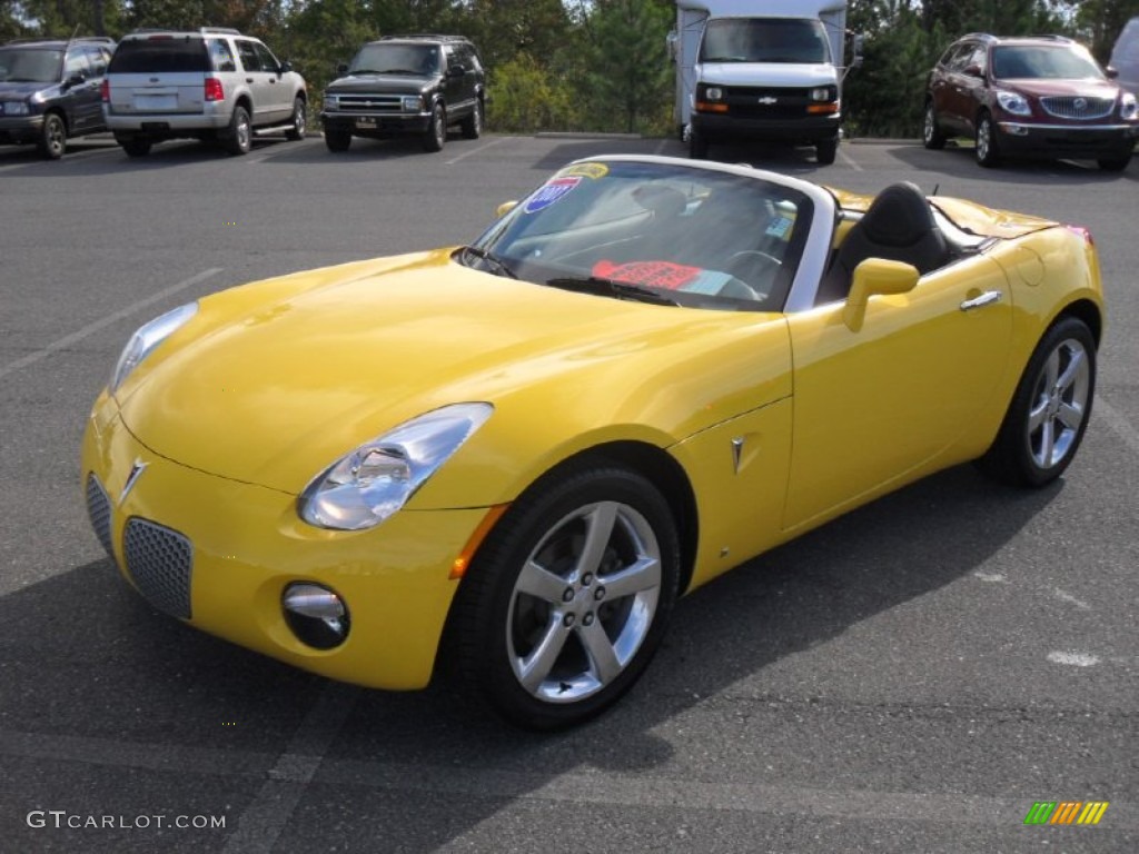 Mean Yellow 2007 Pontiac Solstice Roadster Exterior Photo #54840610