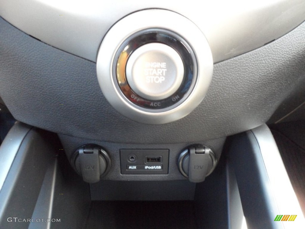 2012 Hyundai Veloster Standard Veloster Model Controls Photo #54841483