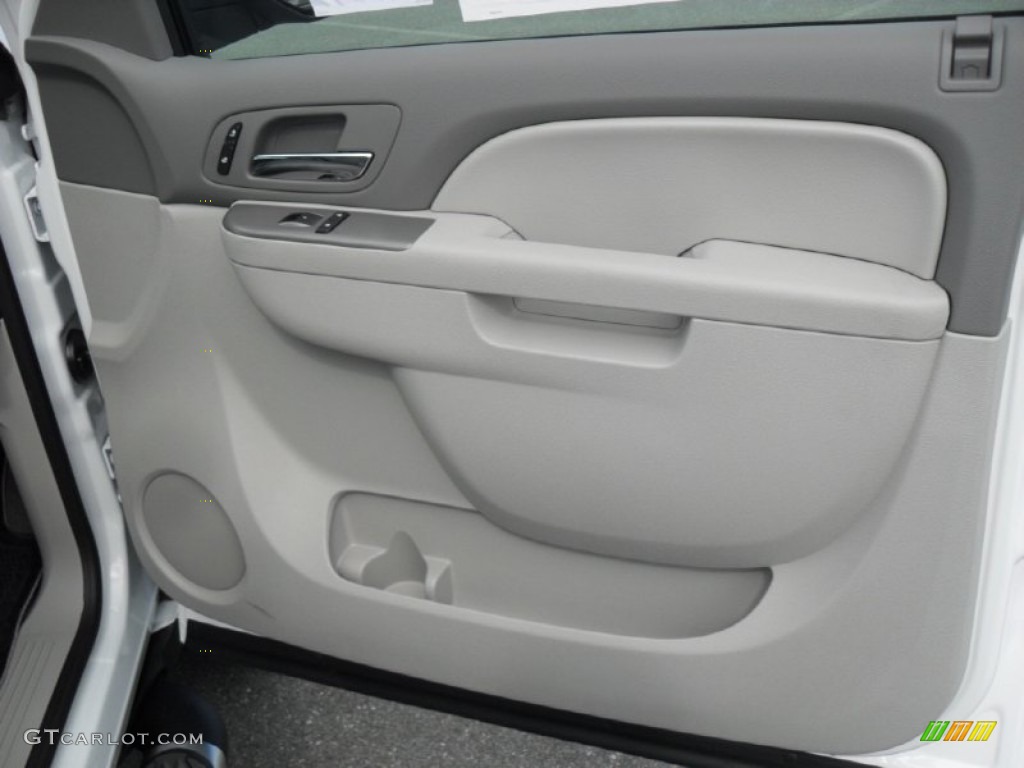 2012 Chevrolet Avalanche LT 4x4 Door Panel Photos