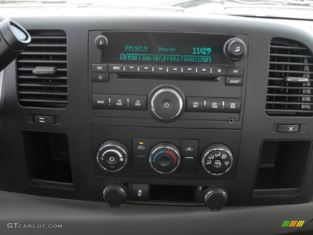 2011 Chevrolet Silverado 2500HD LS Extended Cab Audio System Photo #54842419
