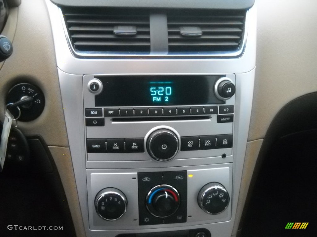 2011 Chevrolet Malibu LS Audio System Photo #54844423