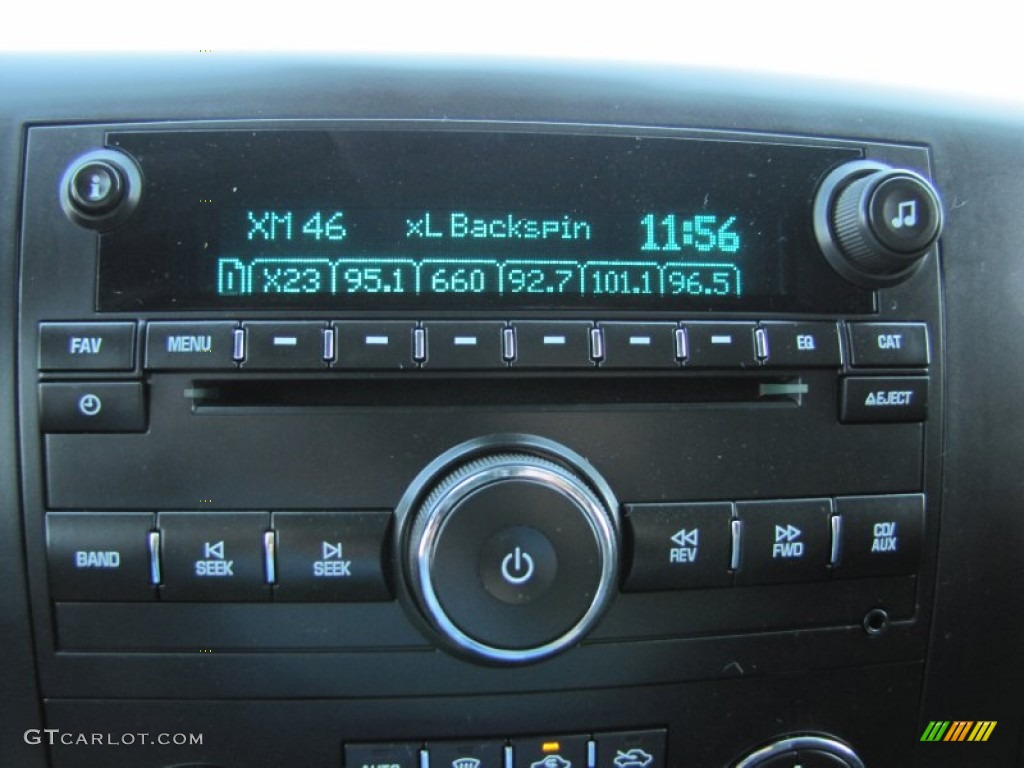 2007 Chevrolet Silverado 2500HD LT Crew Cab 4x4 Audio System Photo #54847615
