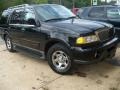 2001 Black Clearcoat Lincoln Navigator 4x4  photo #4