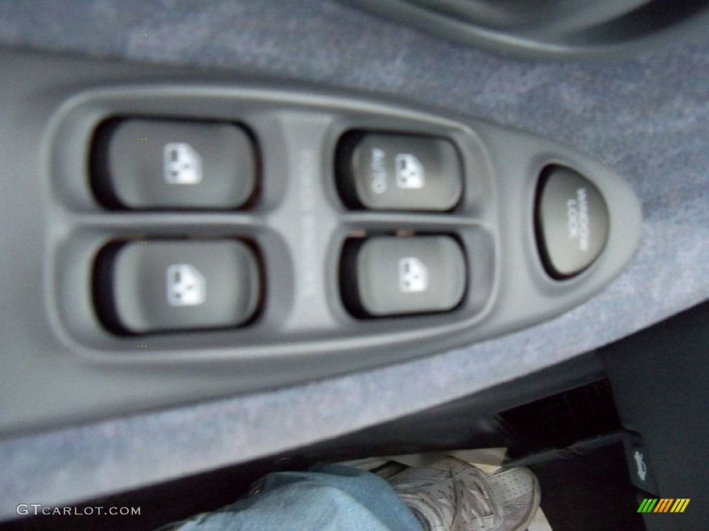 2000 Elantra GLS Sedan - Ebony Black / Gray photo #14