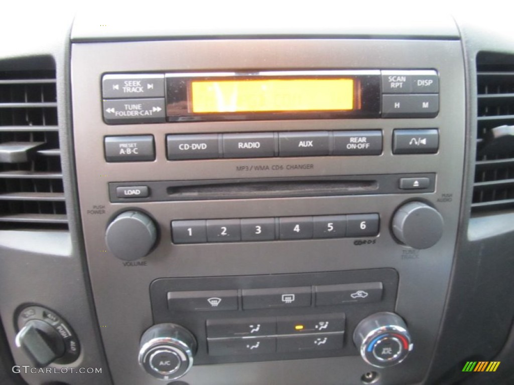 2008 Nissan Titan SE Crew Cab 4x4 Controls Photo #54849904