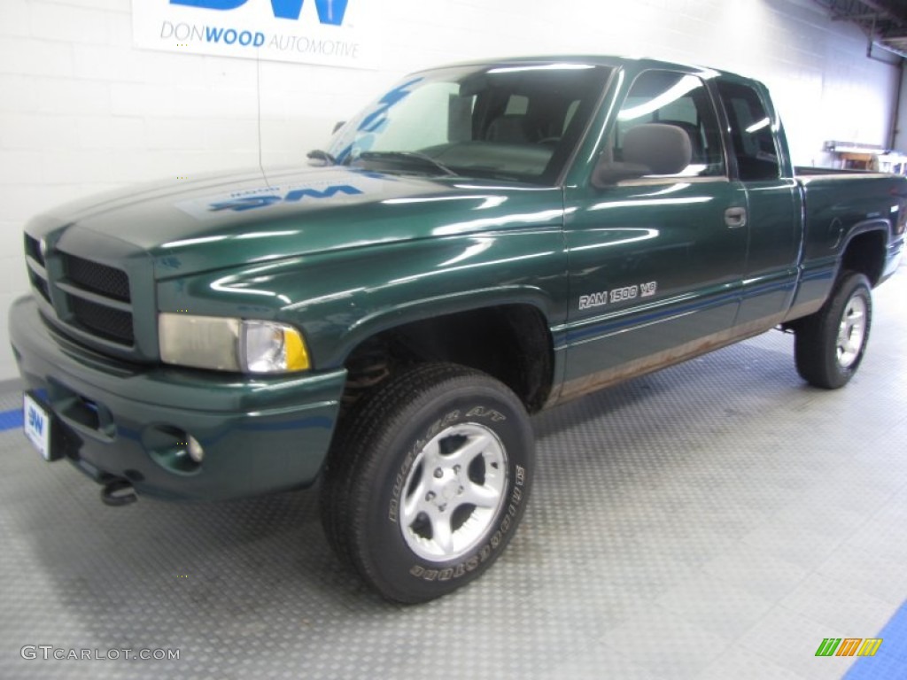 2001 Ram 1500 SLT Club Cab 4x4 - Forest Green Pearl / Agate photo #2