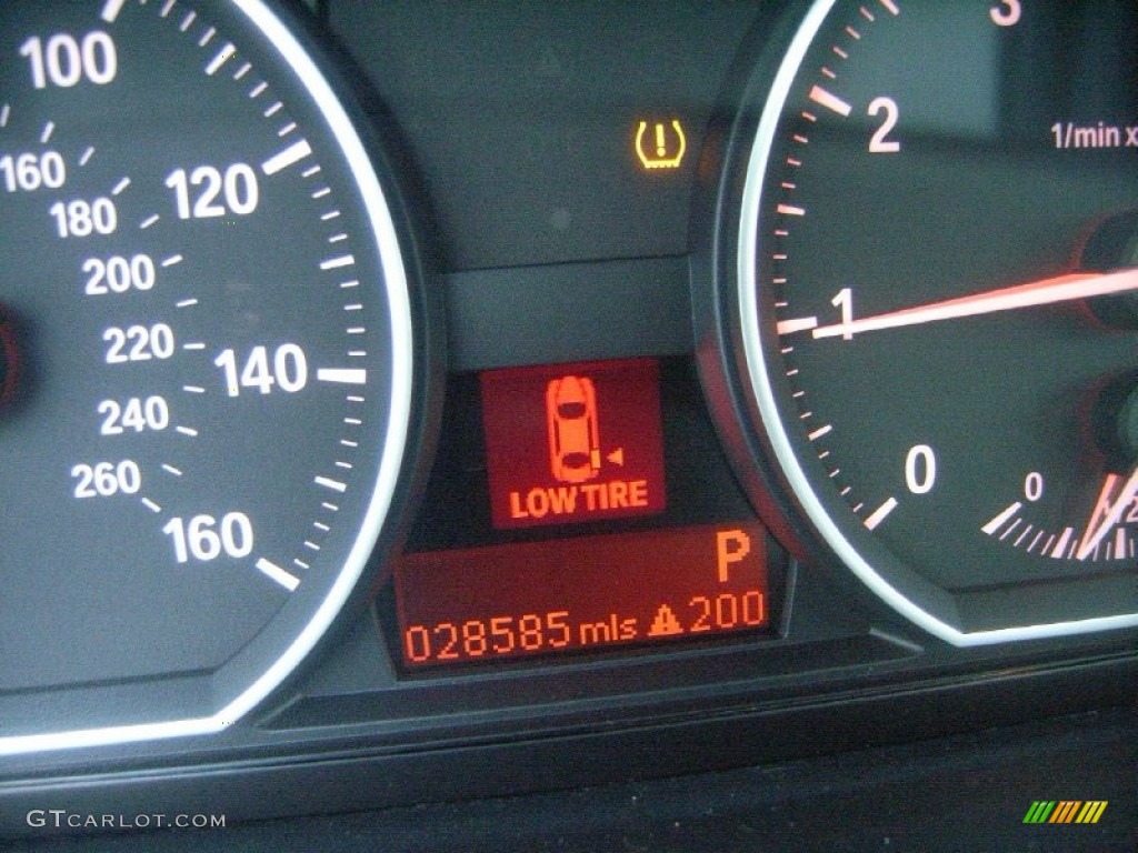 2008 1 Series 128i Coupe - Jet Black / Black photo #24