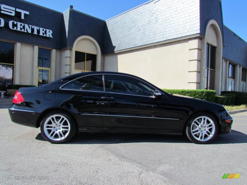 2009 CLK 350 Coupe - Black / Black photo #4