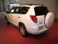 Super White - RAV4 4WD Photo No. 4