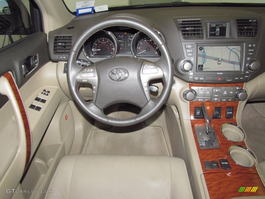 2008 Highlander Limited - Black / Sand Beige photo #14