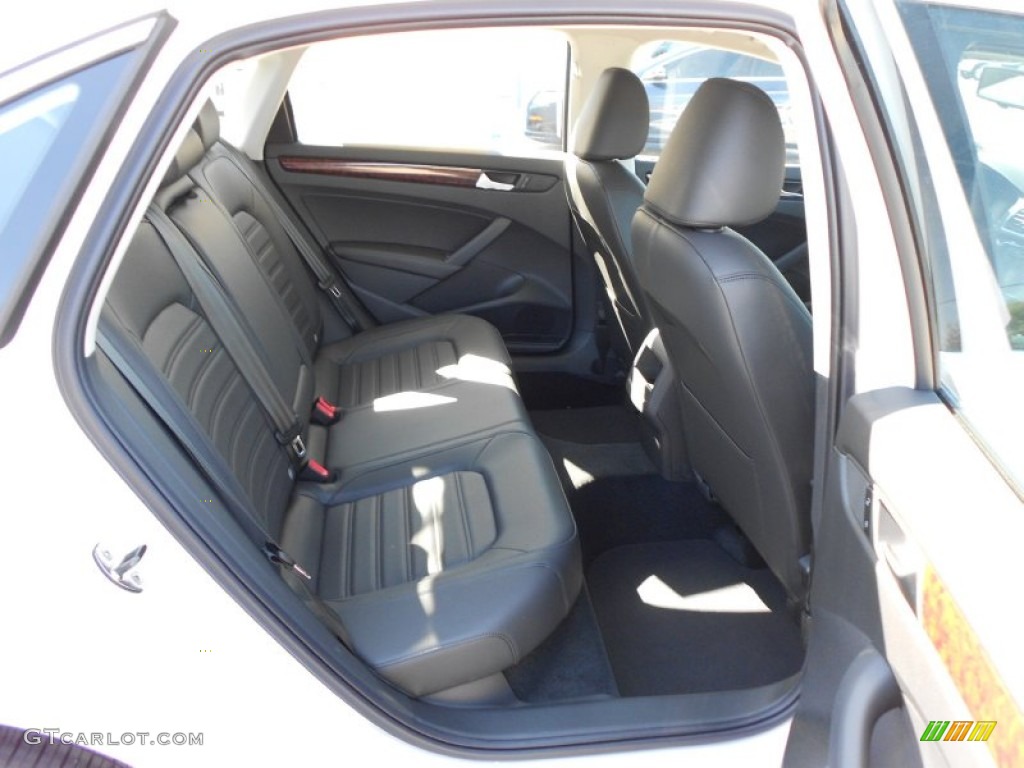 Titan Black Interior 2012 Volkswagen Passat 2.5L SEL Photo #54863251