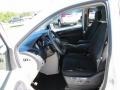 Stone White - Grand Caravan Mainstreet Photo No. 10