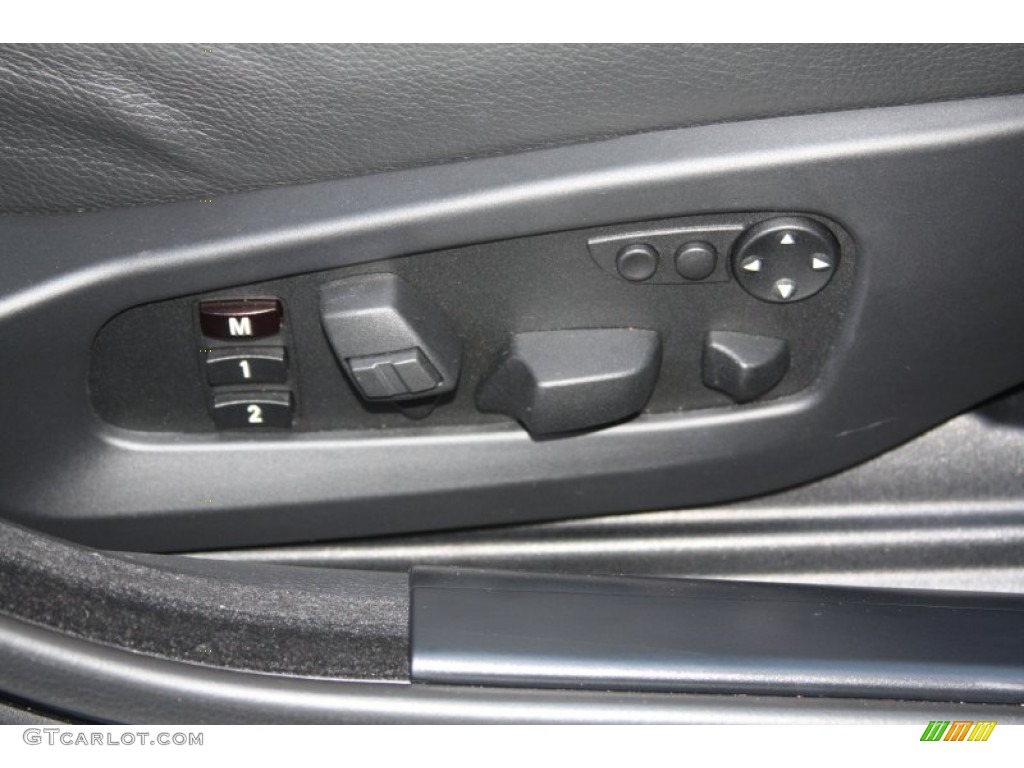 2009 BMW 5 Series 550i Sedan Controls Photo #54865735