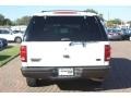 2002 Oxford White Ford Expedition XLT  photo #11
