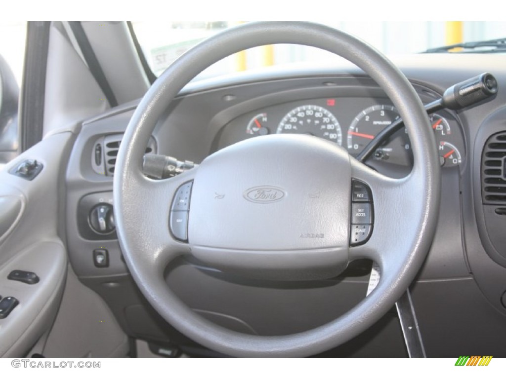 2002 Ford Expedition XLT Steering Wheel Photos