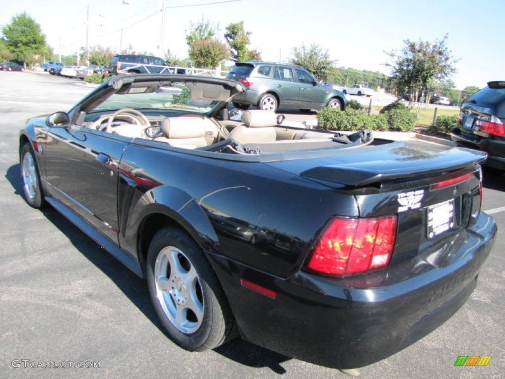 2004 Mustang V6 Convertible - Black / Medium Parchment photo #2