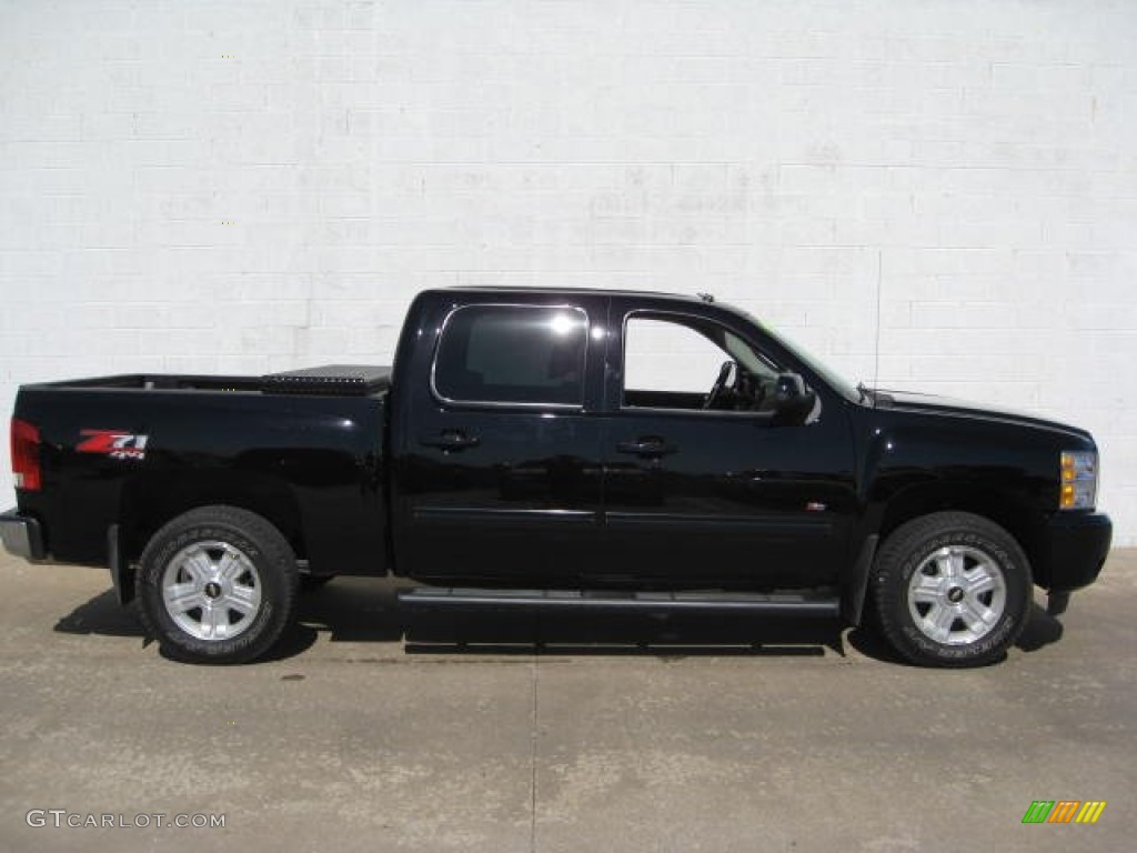 2009 Silverado 1500 LT Z71 Crew Cab 4x4 - Black / Ebony photo #2