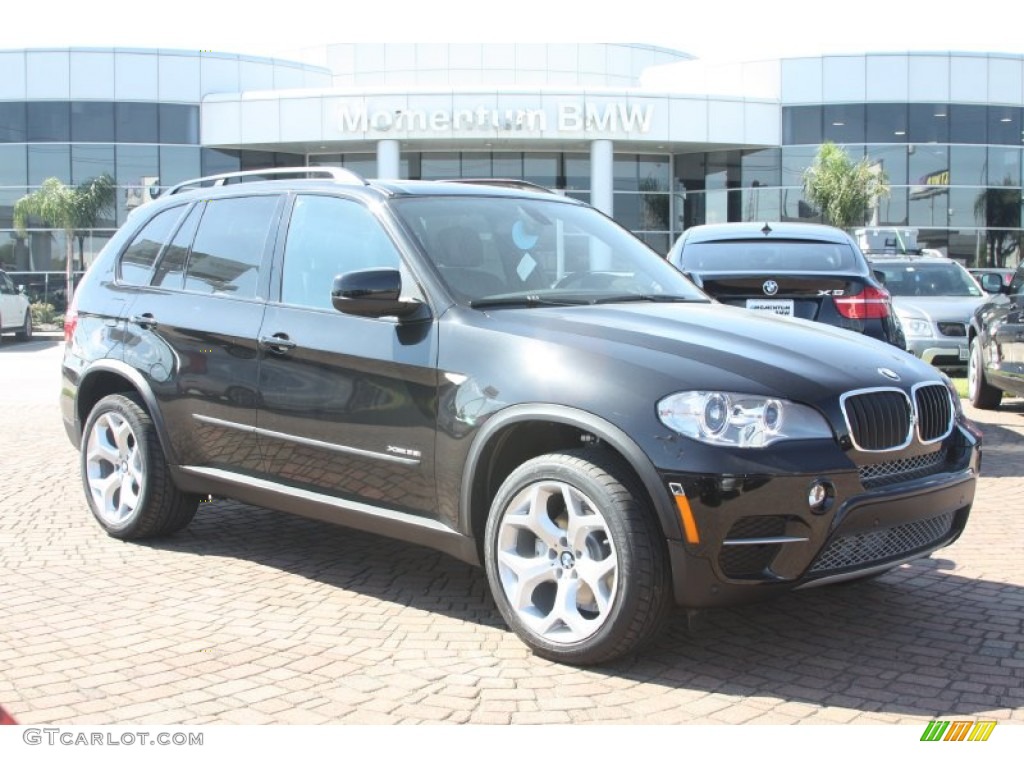 2012 X5 xDrive35i Sport Activity - Black Sapphire Metallic / Black photo #1