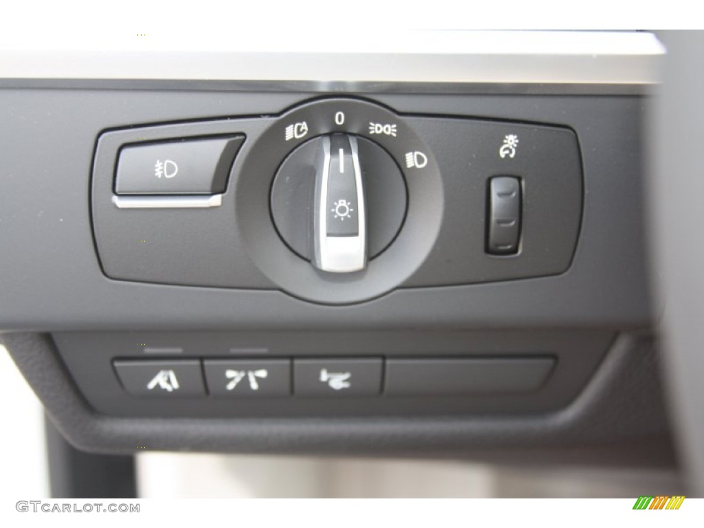 2012 BMW 6 Series 650i Convertible Controls Photo #54874423