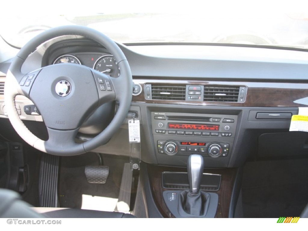 2011 3 Series 328i Sedan - Titanium Silver Metallic / Black Dakota Leather photo #23