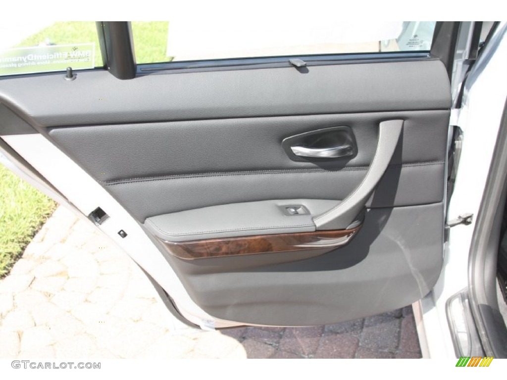 2011 3 Series 328i Sedan - Titanium Silver Metallic / Black Dakota Leather photo #25