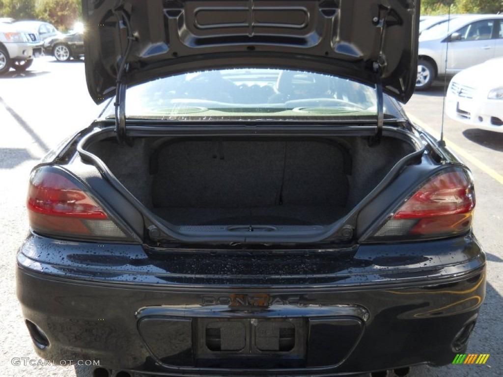 2003 Grand Am GT Sedan - Black / Dark Pewter photo #6