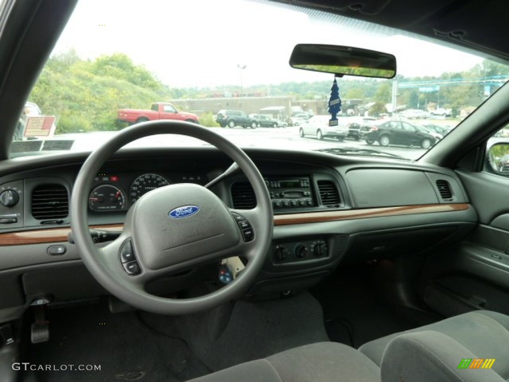 2004 Ford Crown Victoria LX Light Flint Dashboard Photo #54878059