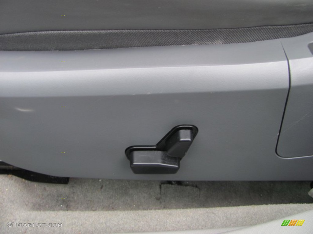 2008 Sebring Touring Sedan - Brilliant Black Crystal Pearl / Dark Slate Gray/Light Slate Gray photo #8