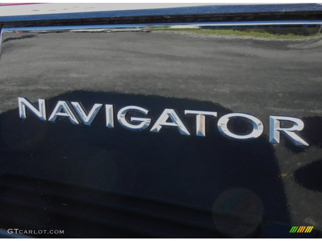2008 Navigator Luxury 4x4 - Black / Stone photo #9
