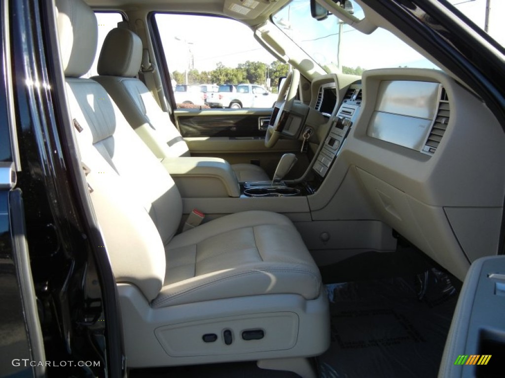 2008 Navigator Luxury 4x4 - Black / Stone photo #19