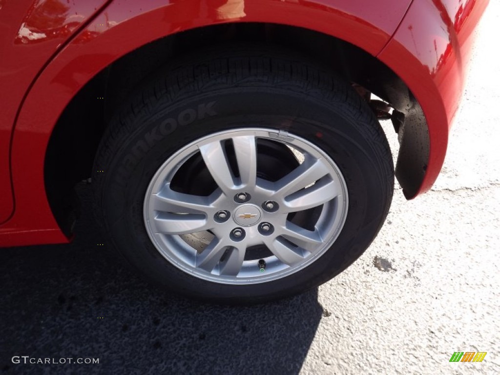 2012 Chevrolet Sonic LT Hatch Wheel Photo #54879634