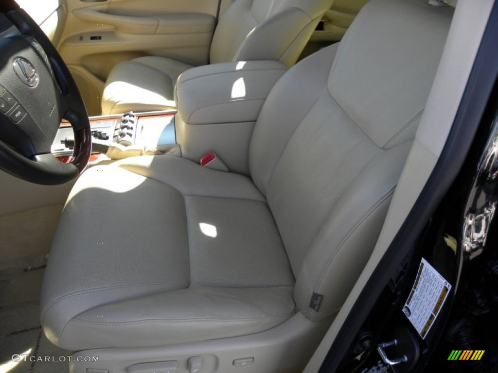 2008 LX 570 - Onyx Black / Cashmere photo #5