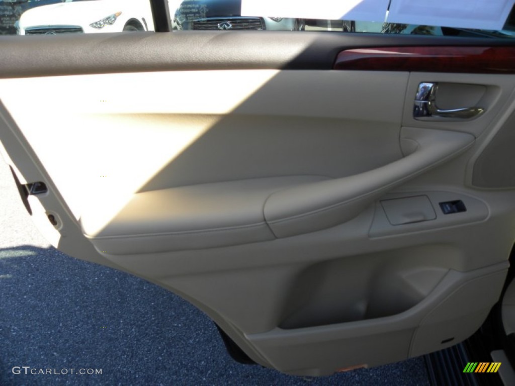 2008 LX 570 - Onyx Black / Cashmere photo #8