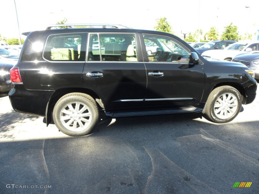 2008 LX 570 - Onyx Black / Cashmere photo #13