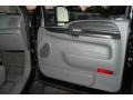 Black - F350 Super Duty XLT SuperCab 4x4 Photo No. 26