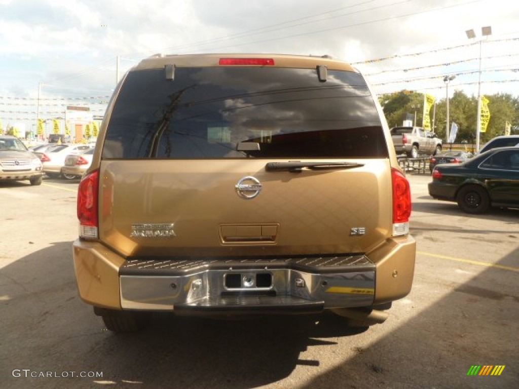 2004 Armada SE - Sahara Gold Metallic / Sand photo #9