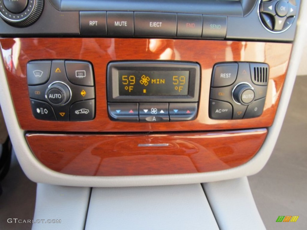 2004 Mercedes-Benz S 430 Sedan Controls Photo #54884407
