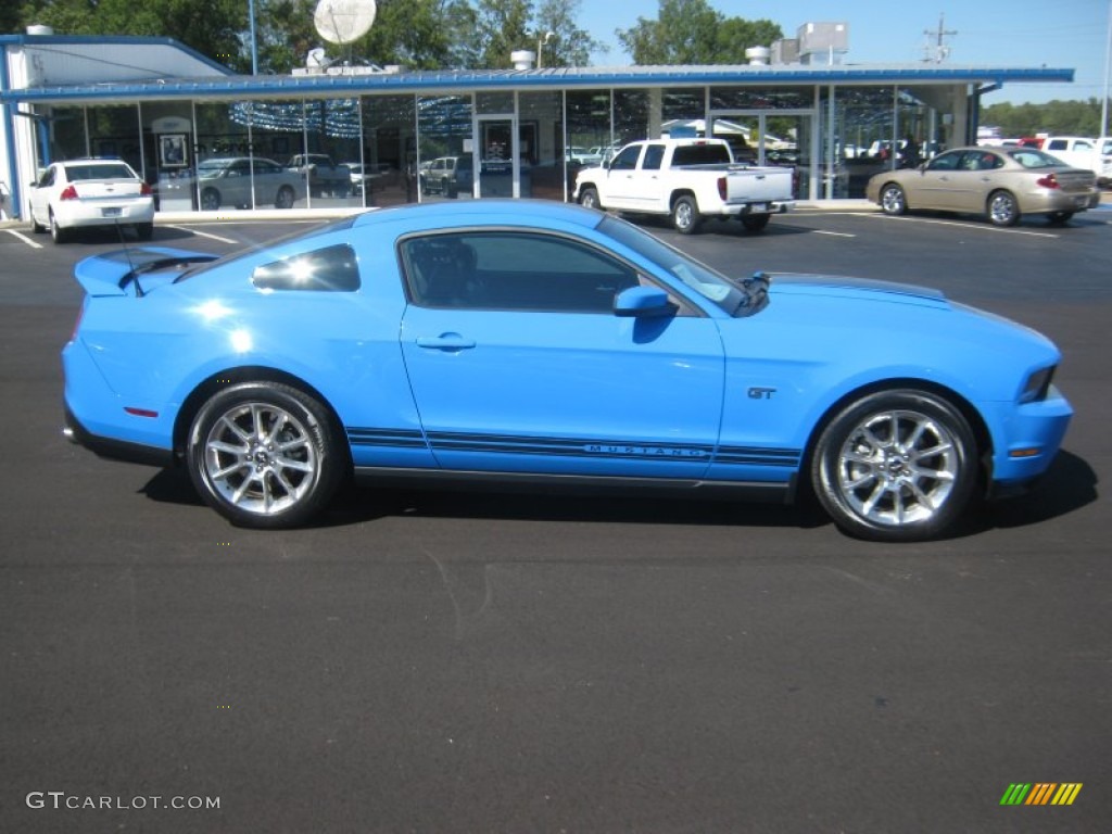 2010 Mustang GT Premium Coupe - Grabber Blue / Charcoal Black/Grabber Blue photo #6