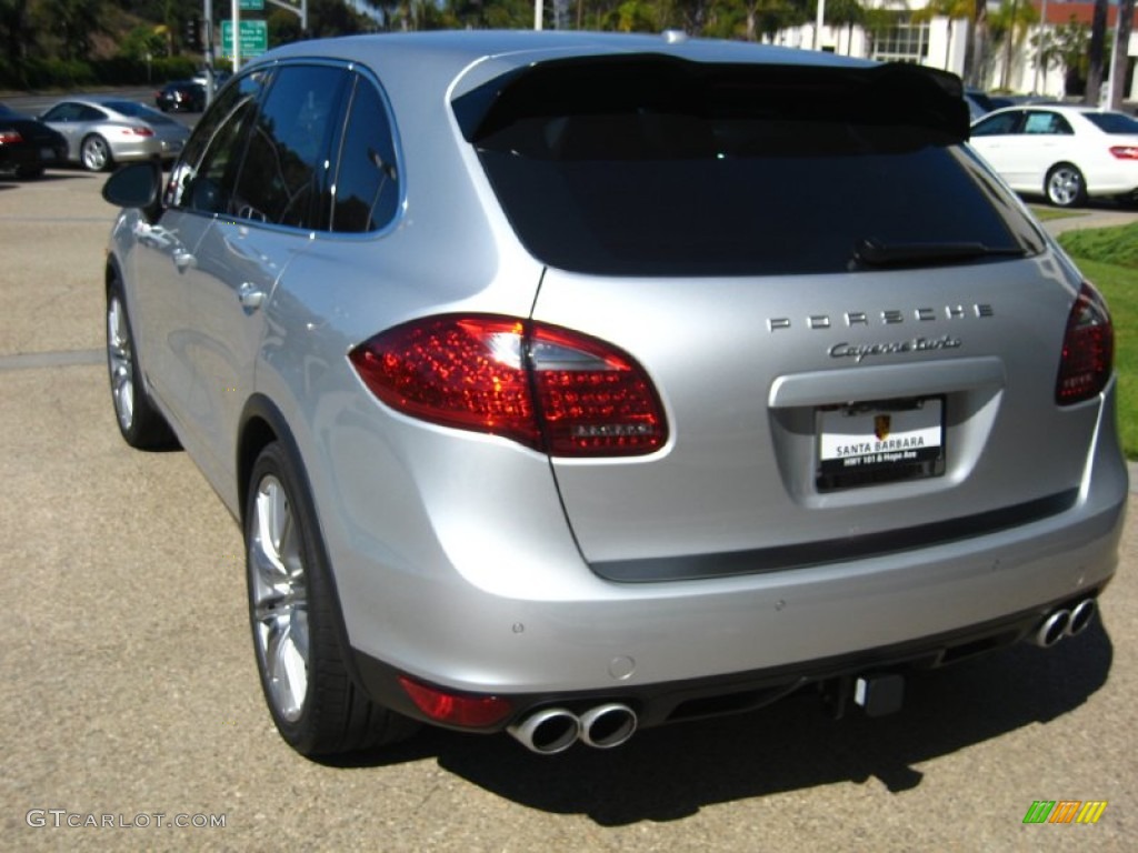2012 Cayenne Turbo - Classic Silver Metallic / Black photo #3