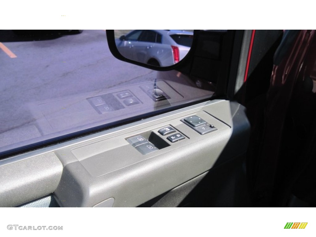 2007 Titan SE King Cab 4x4 - Red Brawn / Graphite Black/Titanium photo #15