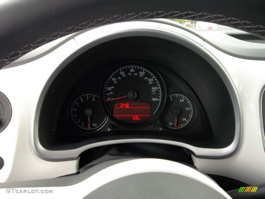 2012 Volkswagen Beetle Turbo Gauges Photo #54890821