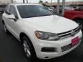 Campanella White - Touareg VR6 FSI Lux 4XMotion Photo No. 1