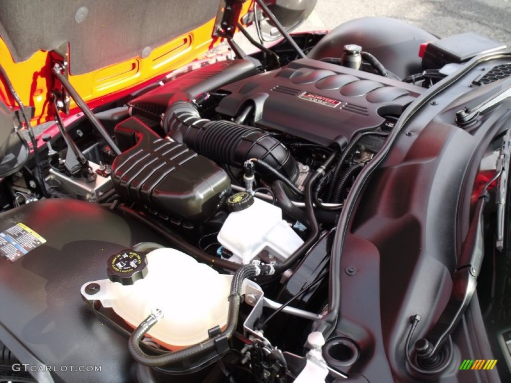 2008 Pontiac Solstice Roadster Engine Photos. 