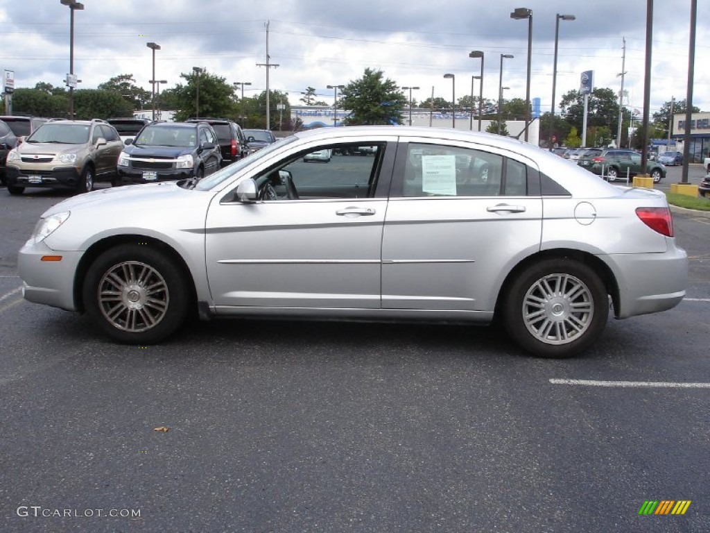 2007 Sebring Touring Sedan - Bright Silver Metallic / Dark Slate Gray/Light Slate Gray photo #9