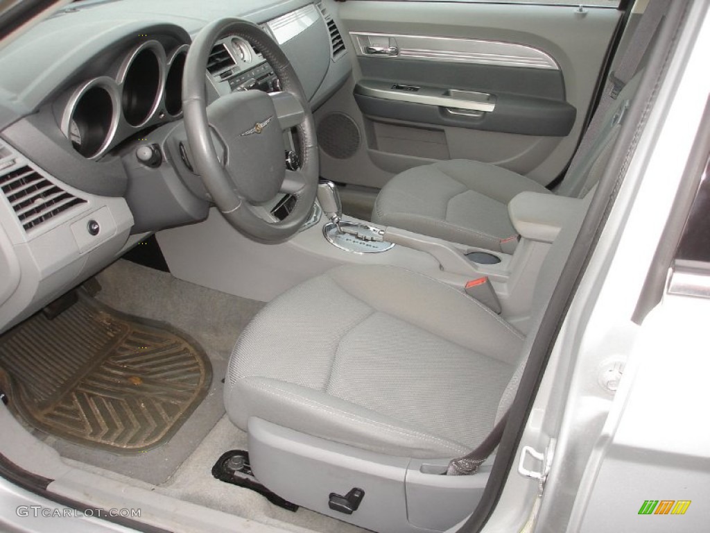 2007 Sebring Touring Sedan - Bright Silver Metallic / Dark Slate Gray/Light Slate Gray photo #10