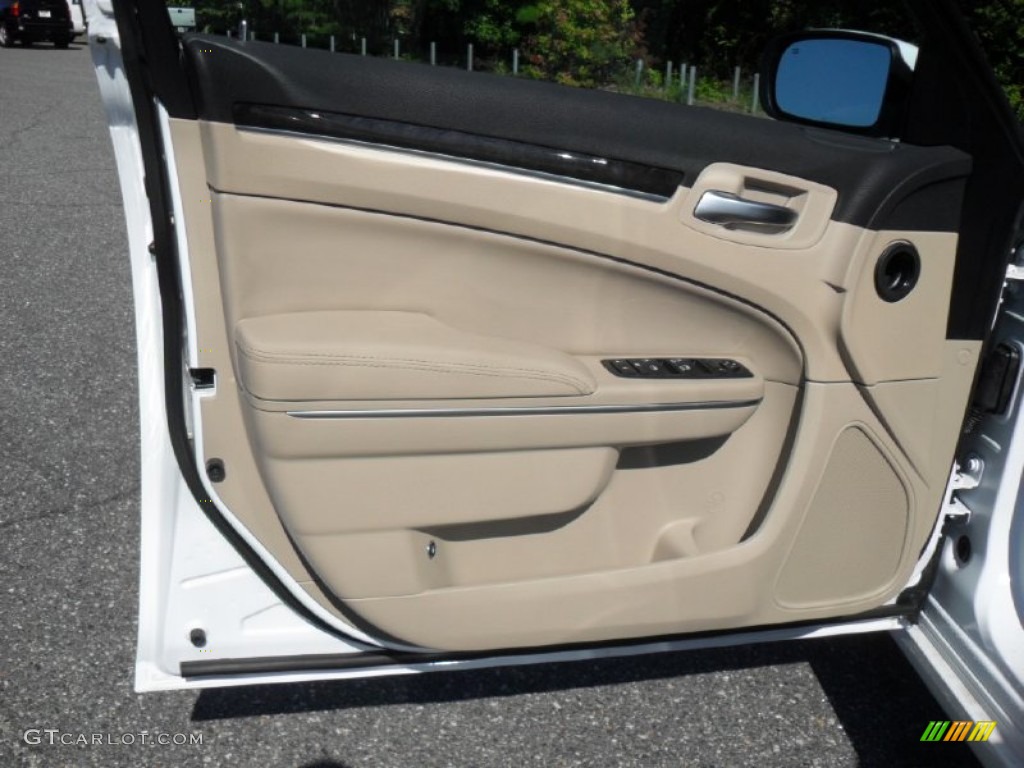 2012 Chrysler 300 Standard 300 Model Black/Light Frost Beige Door Panel Photo #54895213