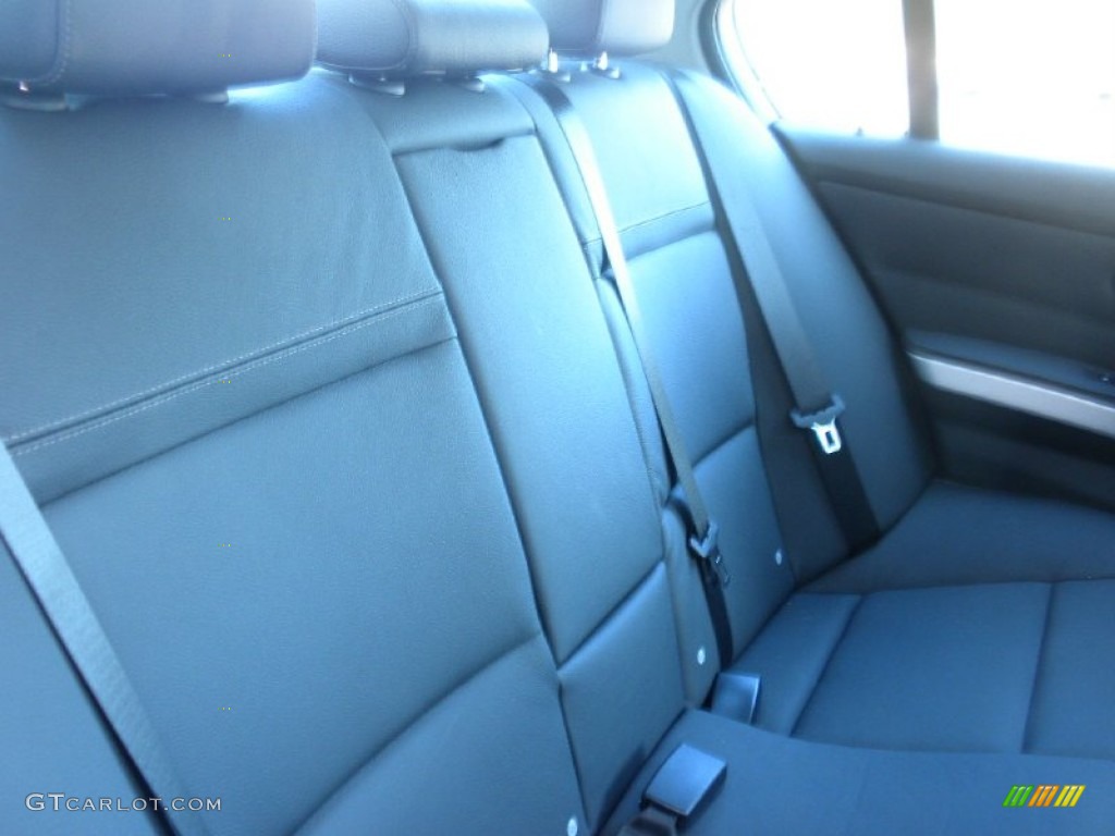 2010 3 Series 335i Sedan - Jet Black / Black photo #19