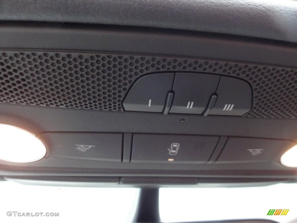 2007 Audi S4 4.2 quattro Cabriolet Controls Photo #54897635