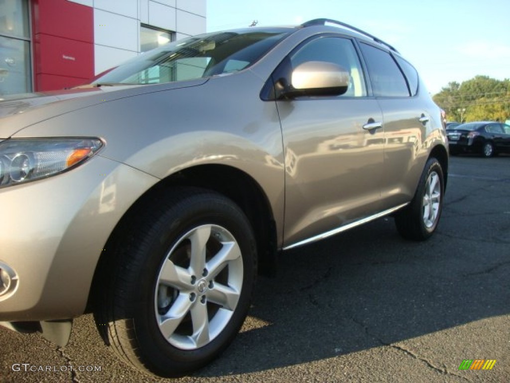 2009 Murano S AWD - Saharan Stone Metallic / Black photo #2