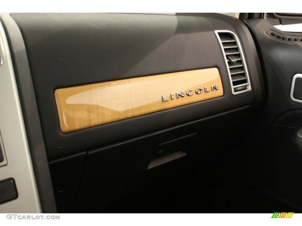 2009 Lincoln MKX AWD Marks and Logos Photo #54899979